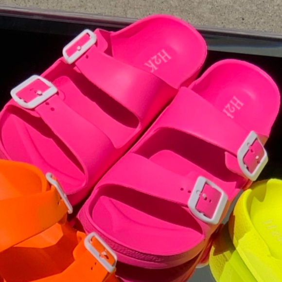 SIZE 11 LEFT !!! Pool Party Sandals - Neon Pink - Picture 2 of 8